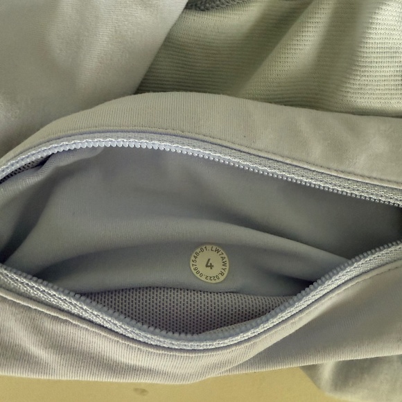 Lululemon Speed Up Low-Rise Lined Short 2.5" - Picture 3 of 3